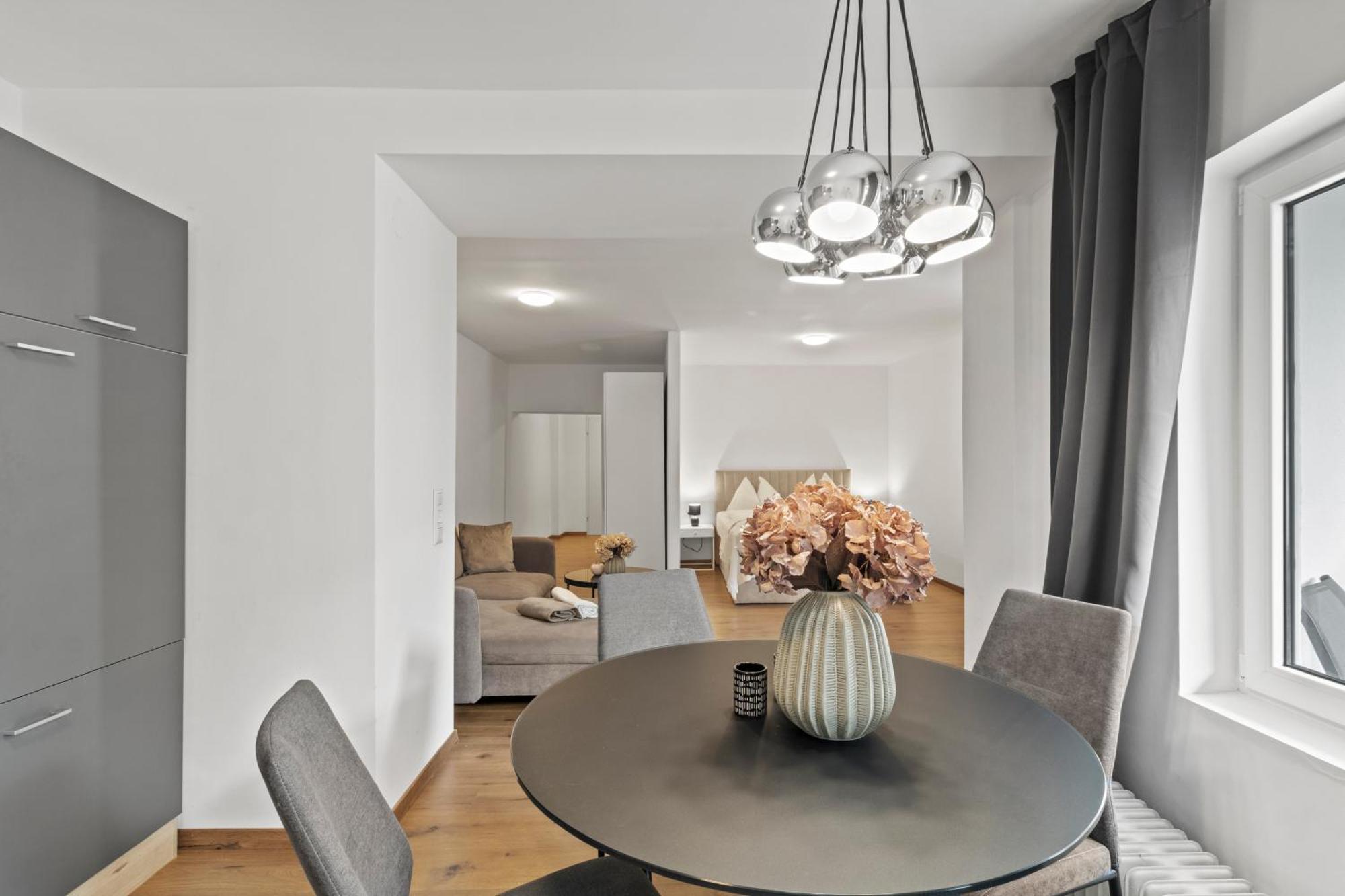Apartamento Stilvolles Zuhause Mit Terrasse Bruck an der Mur Exterior foto