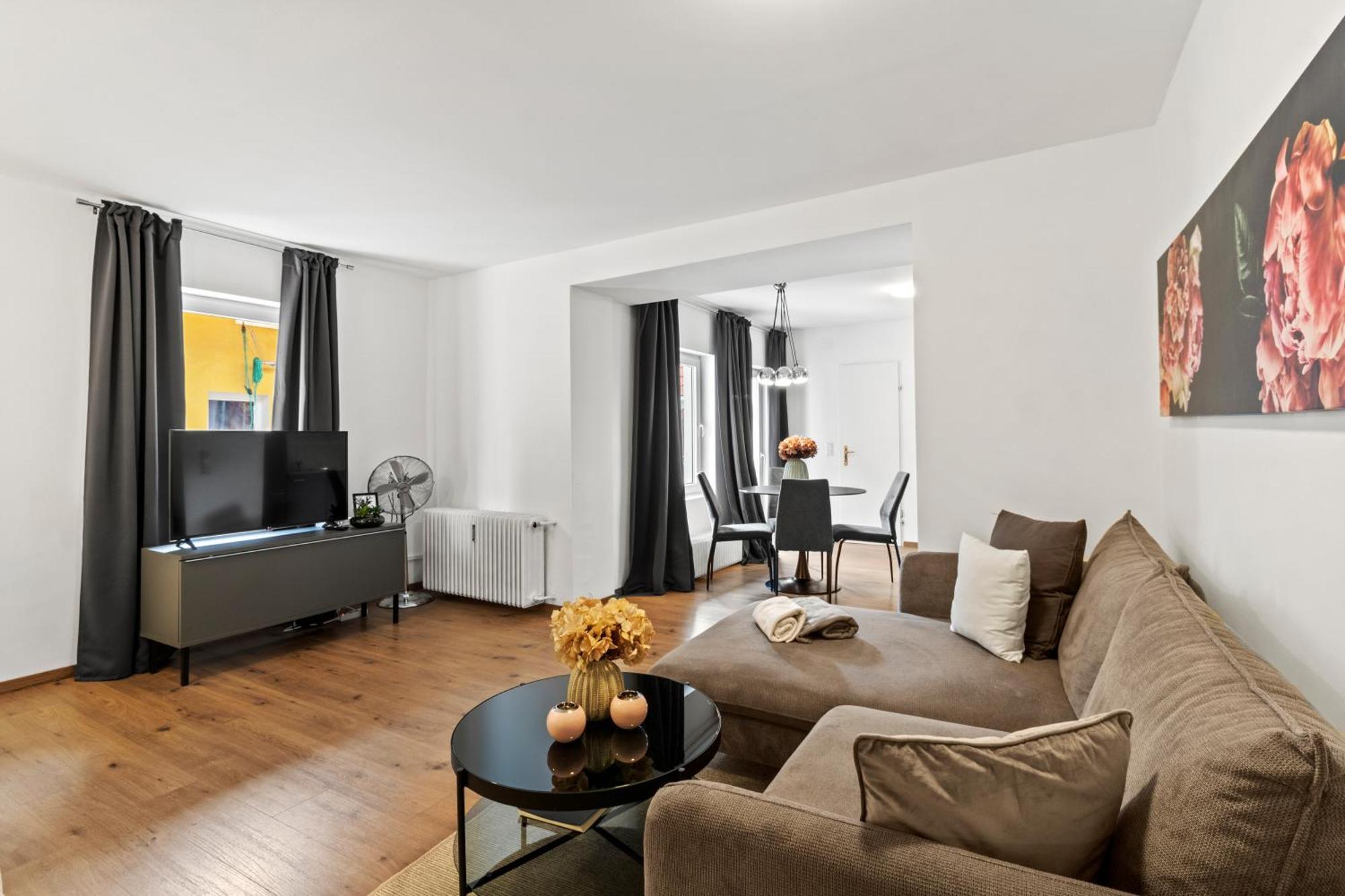Apartamento Stilvolles Zuhause Mit Terrasse Bruck an der Mur Exterior foto