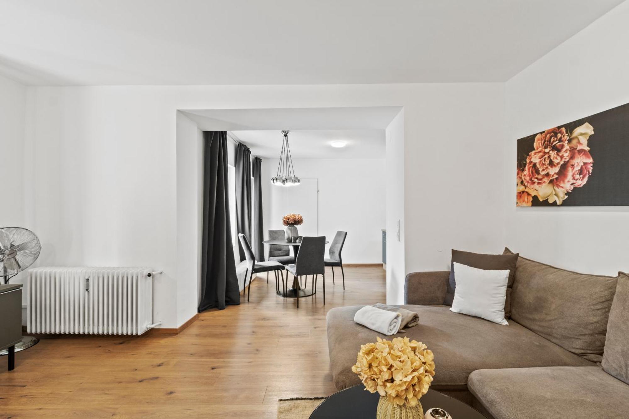 Apartamento Stilvolles Zuhause Mit Terrasse Bruck an der Mur Exterior foto